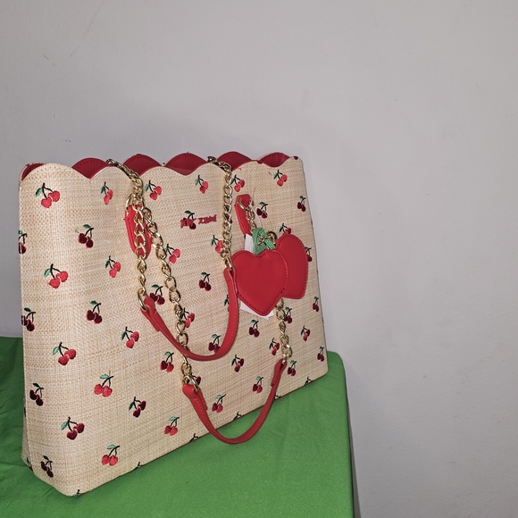 Betsey Johnson Beige Cherry Shoulder Bag - Picture 4 of 13
